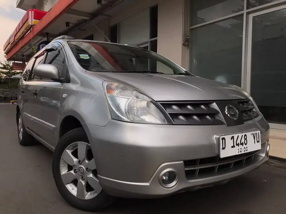 Gran grand Livina 1.5 XV Manual 2010  dari pemakai untuk pemakai
