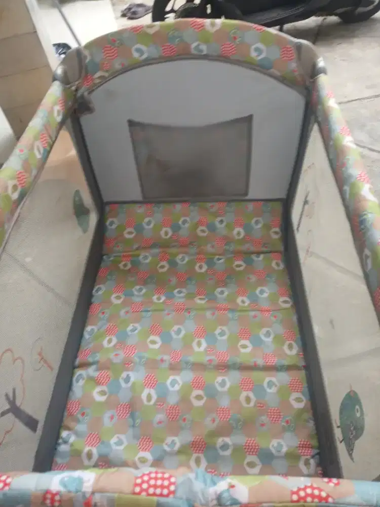 Tempat tidur Bayi Merk BabyDoes