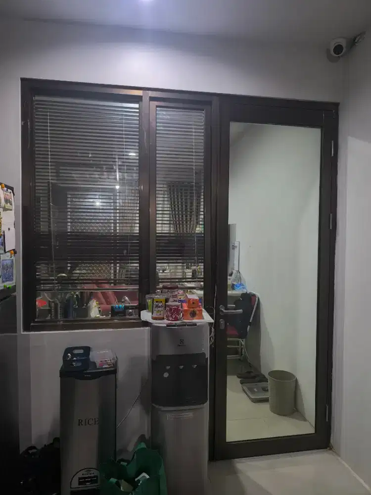 SET PINTU DAN JENDELA ALUMINIUM KACA