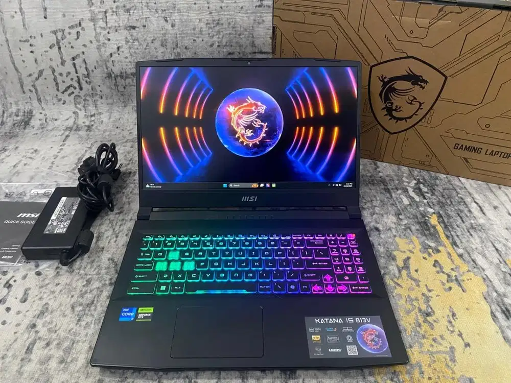 Katana 15 Core i7-13620H RTX 4050 6Gb GDDR6 16/512Gb 144Hz Garansi