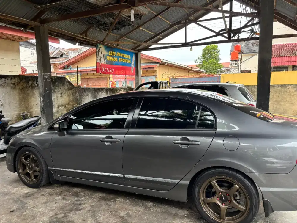Mobil Civic FD 2011