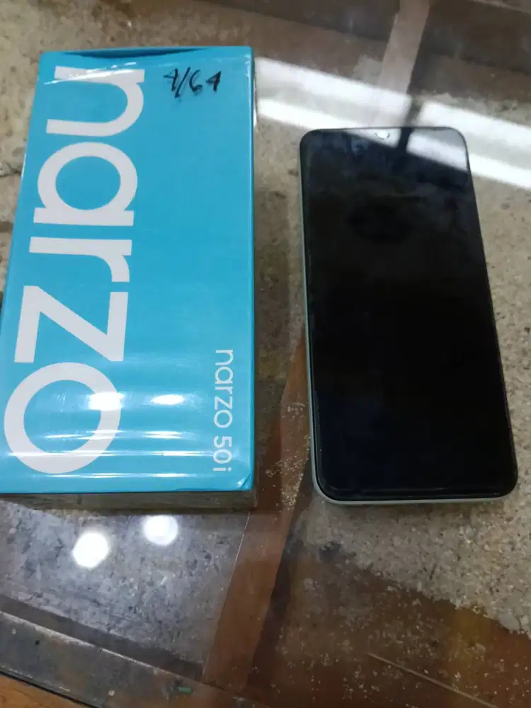 Dijual murah HP realme narzo 50i