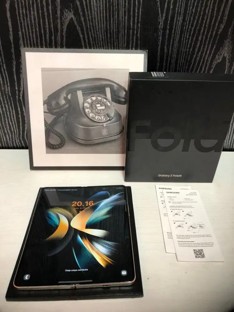 Galaxy Z Fold 4 12/256 [SEIN]