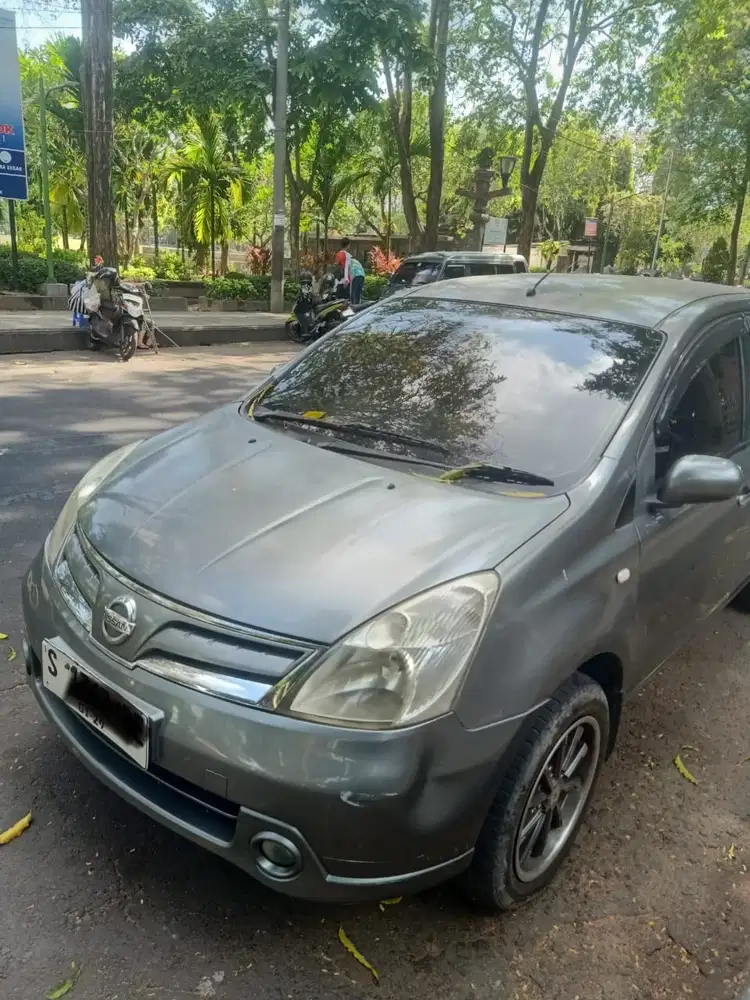 Nissan Livina 2008 Bensin