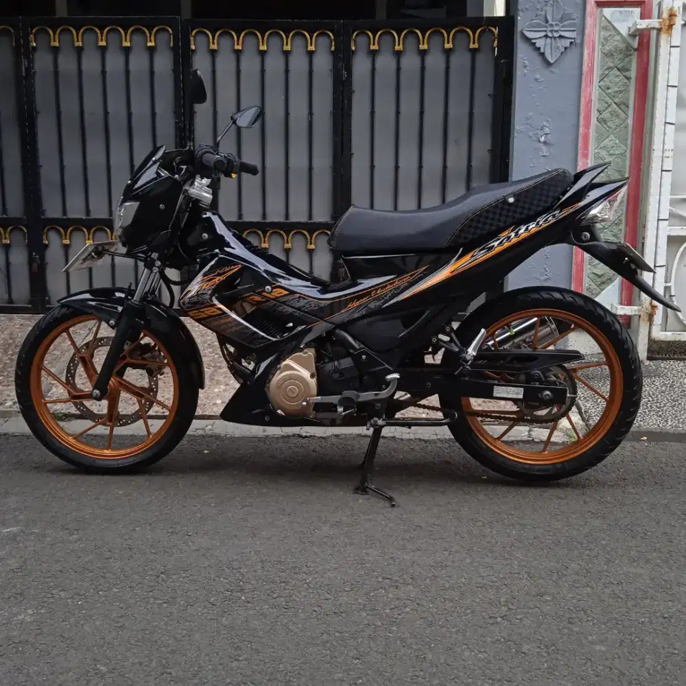 Satria Fu Pajak Hidup Hitam 2012 Low Kilometer 32.000 KM Istimewa