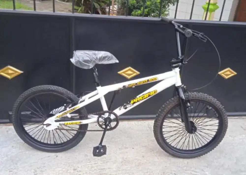 Bmx Pacific ukuran 20