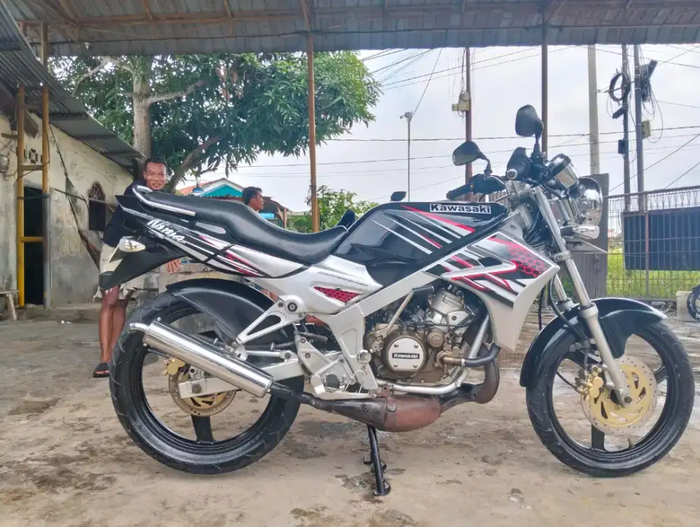 Kawasaki Ninja M/R 2008