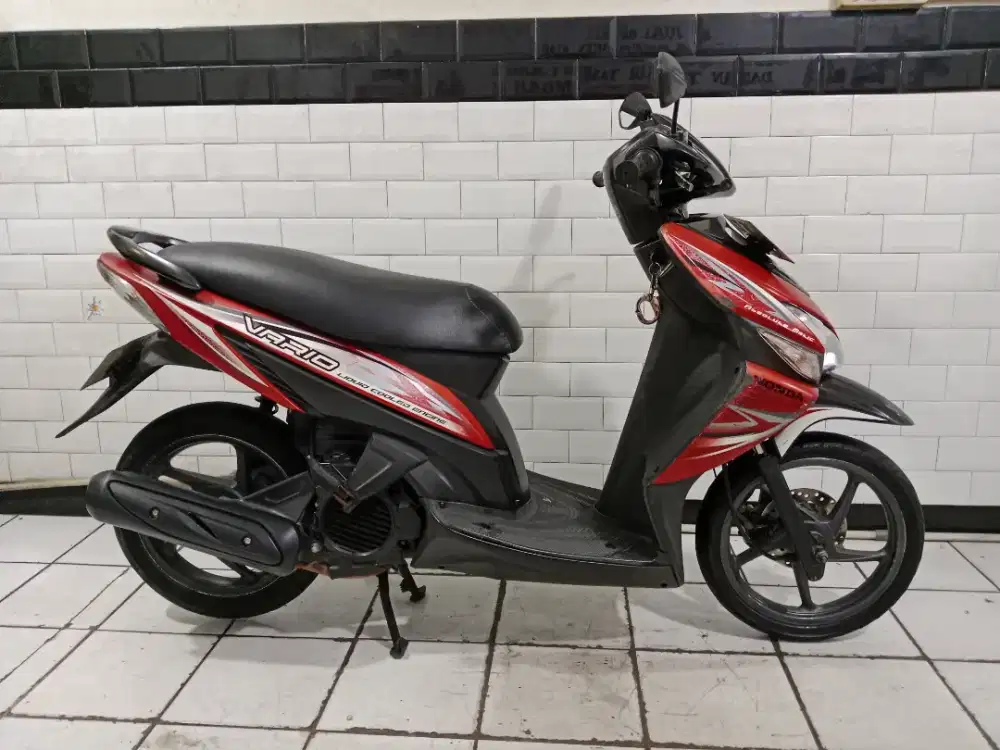 Dijual cepat vario cw 2014 surat2 lengkap