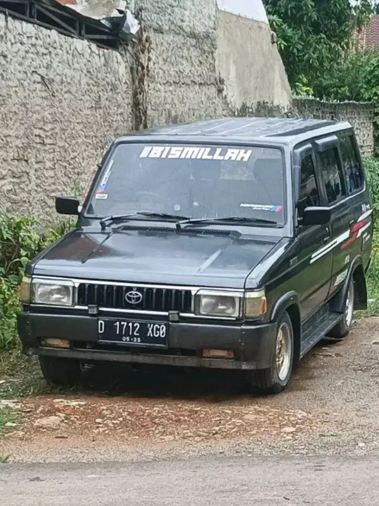 Dijual kijang super tahun 1988 minta 25 jt nego