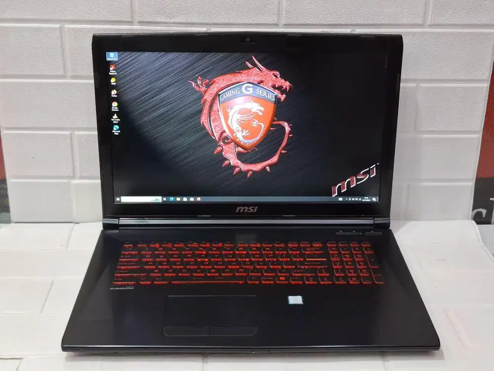 Laptop MSI GL27M 7REX /Processor Intel Core i7-7700HQ
