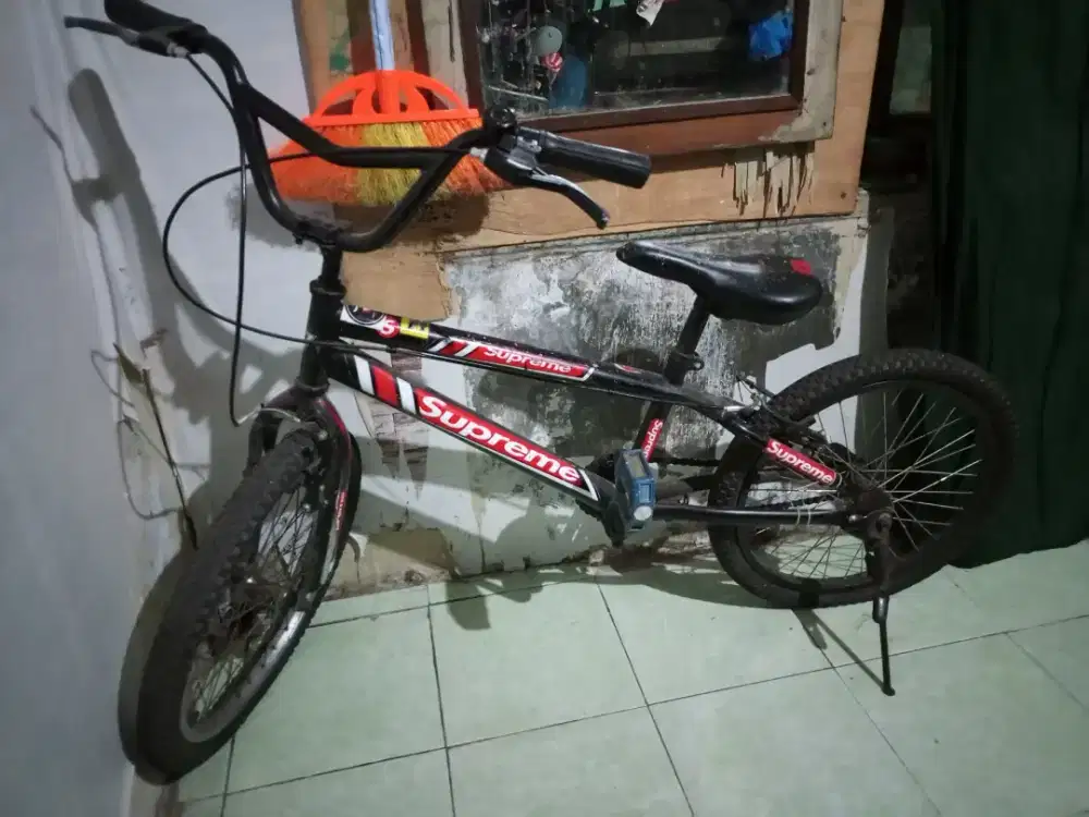 Sepeda BMX roda 2
