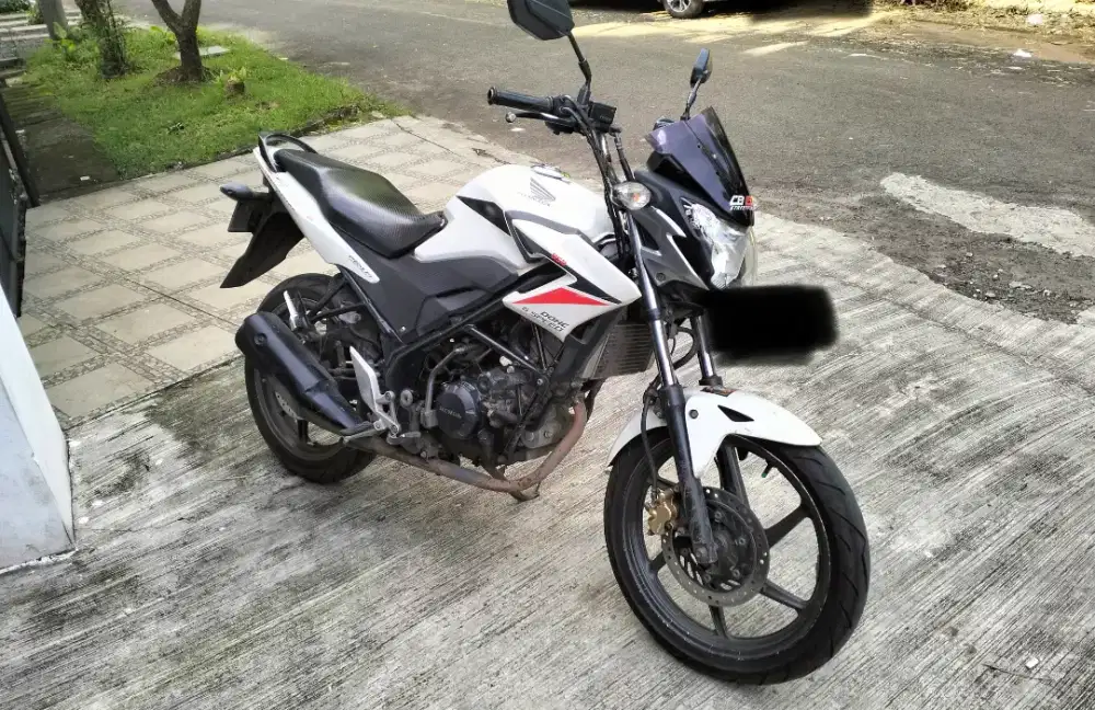 CB 150 R old tahun 2015