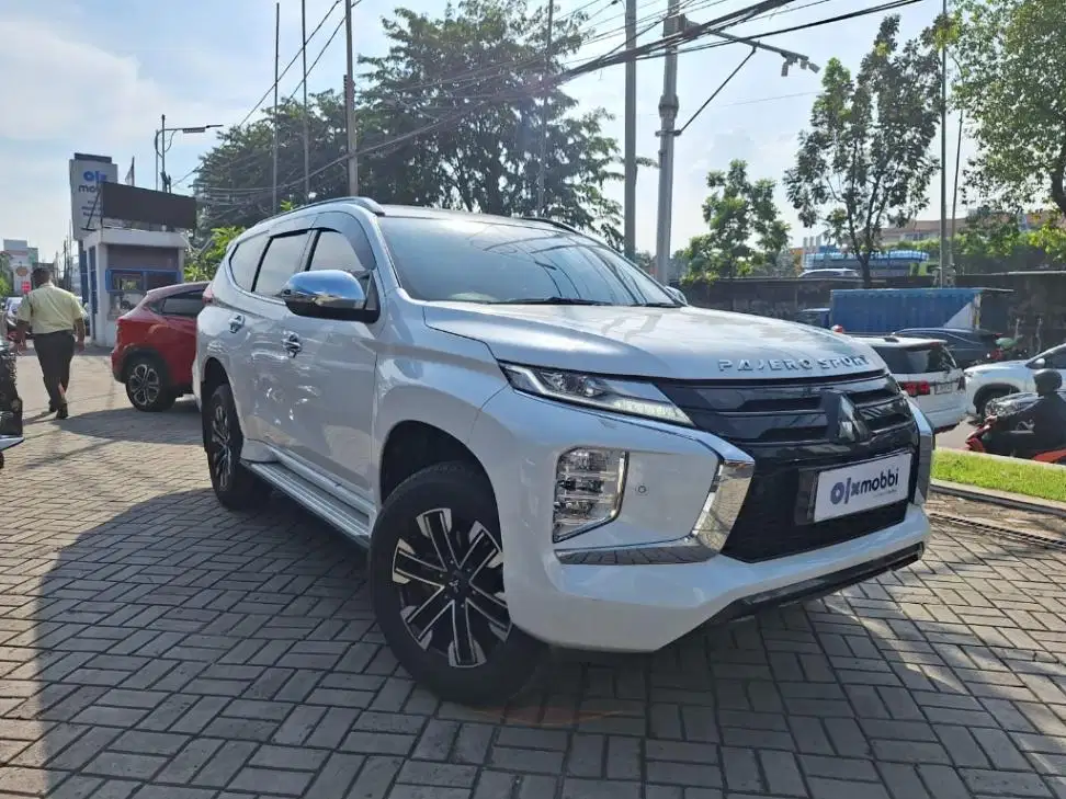 DP MURAH Mitsubishi Pajero Sport 2.4 Dakar 4x2 Ultimate SolarAT CCJHB