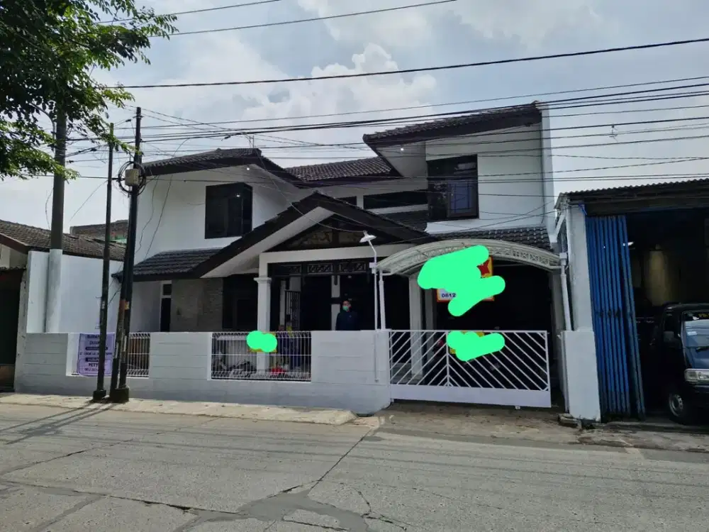 Dijual Rumah di taman Kopo Indah