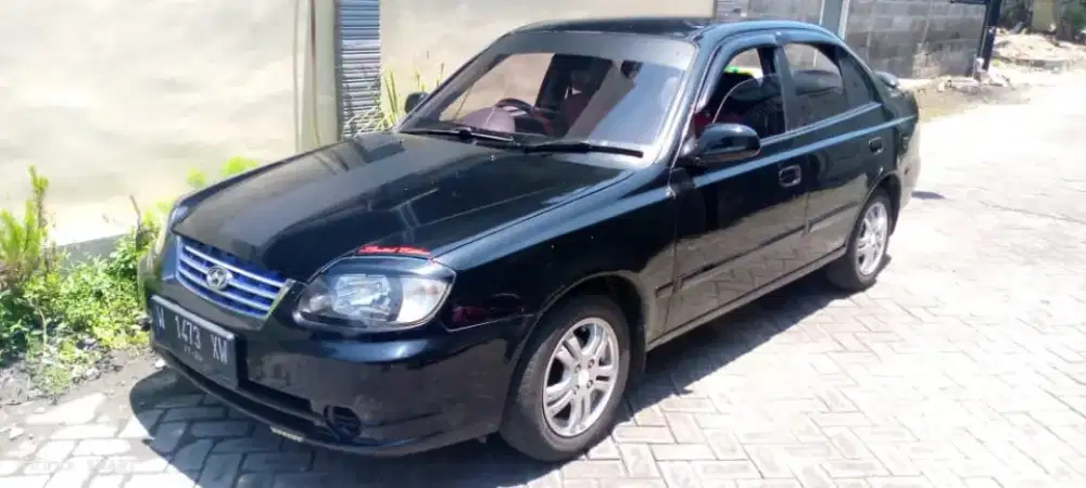 Hyundai excel 2005