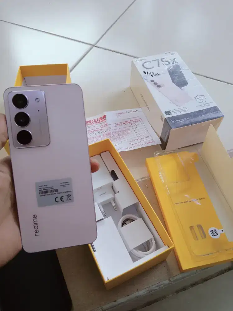 Realme c75x ram 8/128 belum ada 1 bulan