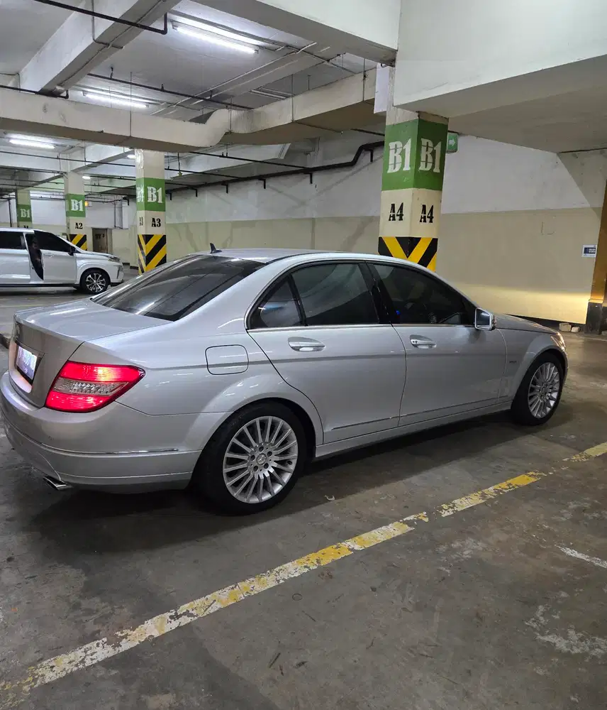 C300 mesin V6, kondisi ori&tokcer, barang koleksi, pajak hidup, plat B