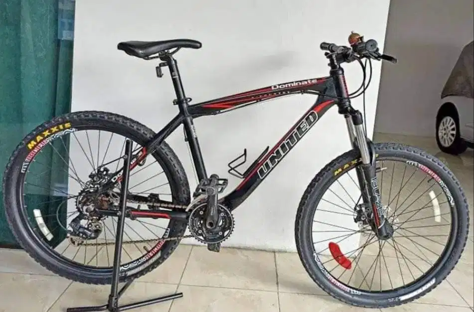 Sepeda gunung united