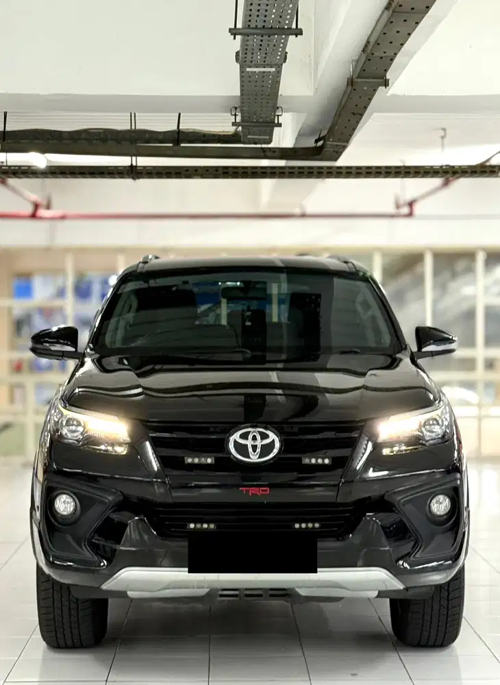 Dp 28jt Toyota Fortuner VRZ TRD AT 2018