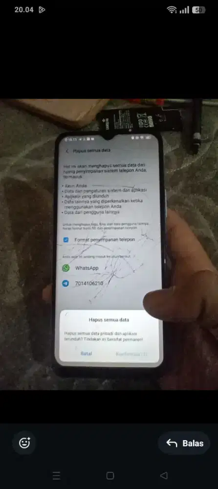 VIVO Ram 3 GB Internal 64 GB Jaringan 4G LTE