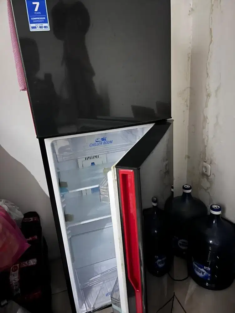 Kulkas Aqua 2 pintu