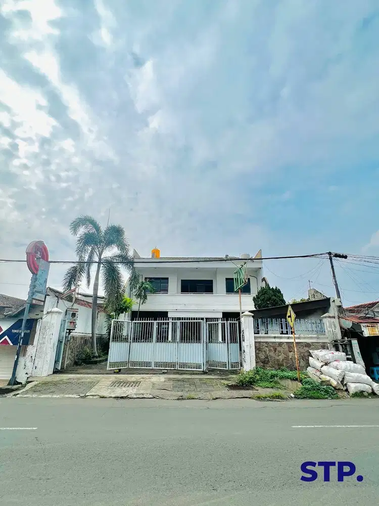 JUAL CEPAT! Rumah Kos Megah di Kutisari Selatan