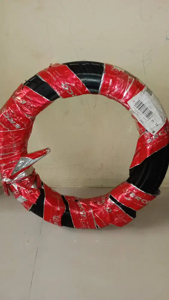 Ban merek Erco ukuran 90/90