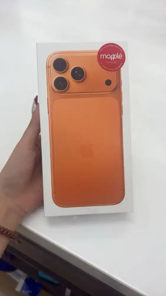Iphone 17 pro max 256 orange