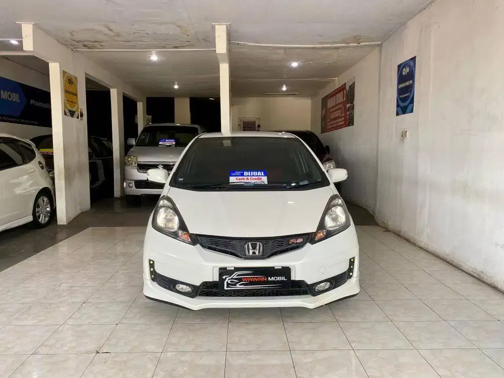 Honda Jazz RS facelift 2013 Manual