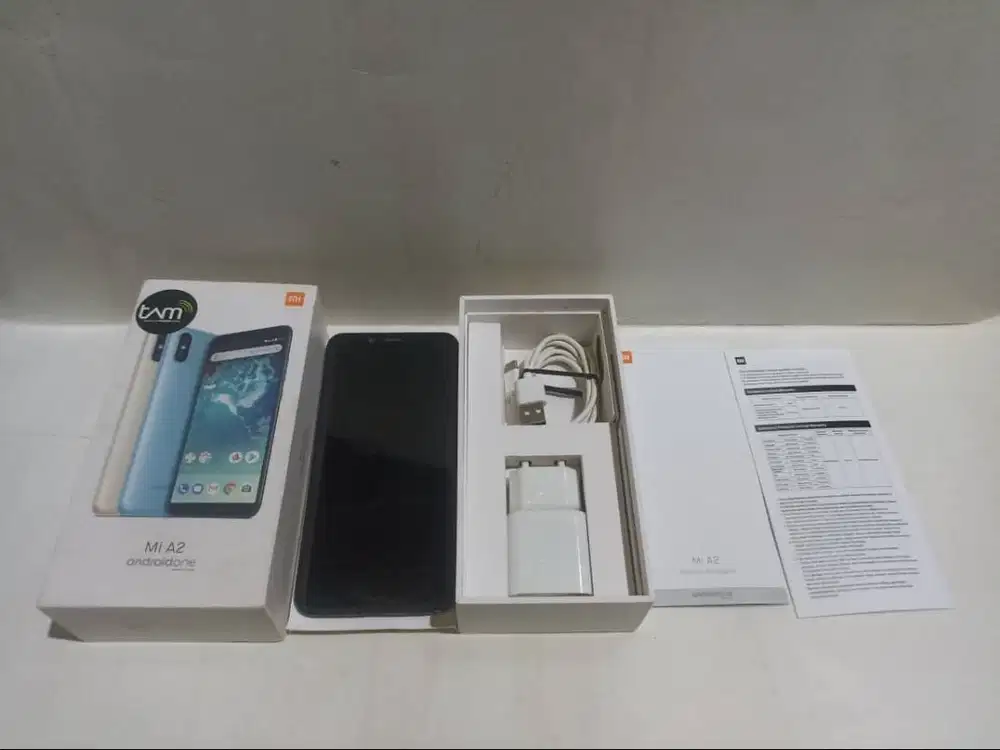 XIAOMI Mi A2 Black 4GB+64GB Full Set [Bukan Type LITE](ex GARANSI TAM)