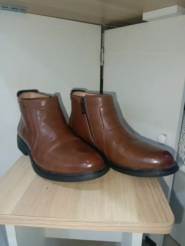 Sepatu boot PRIA merk ROHDE seri 5406