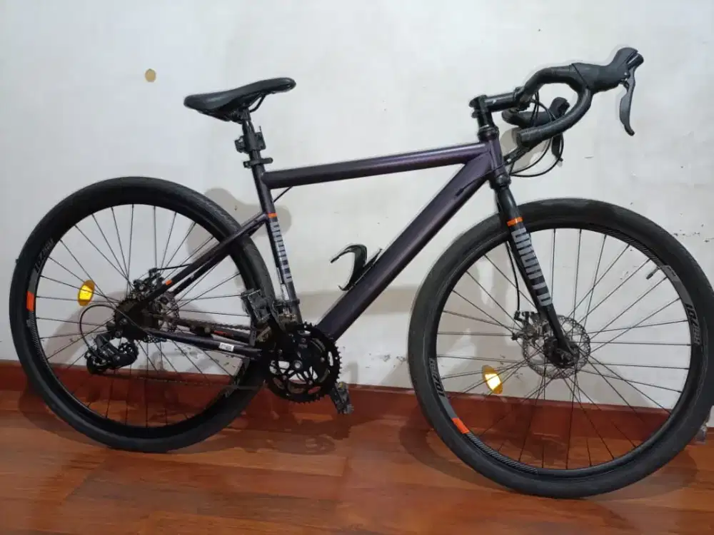Road Bike Element Police TORONTO GRAVEL EDITION...LIMITED. Deep Purple