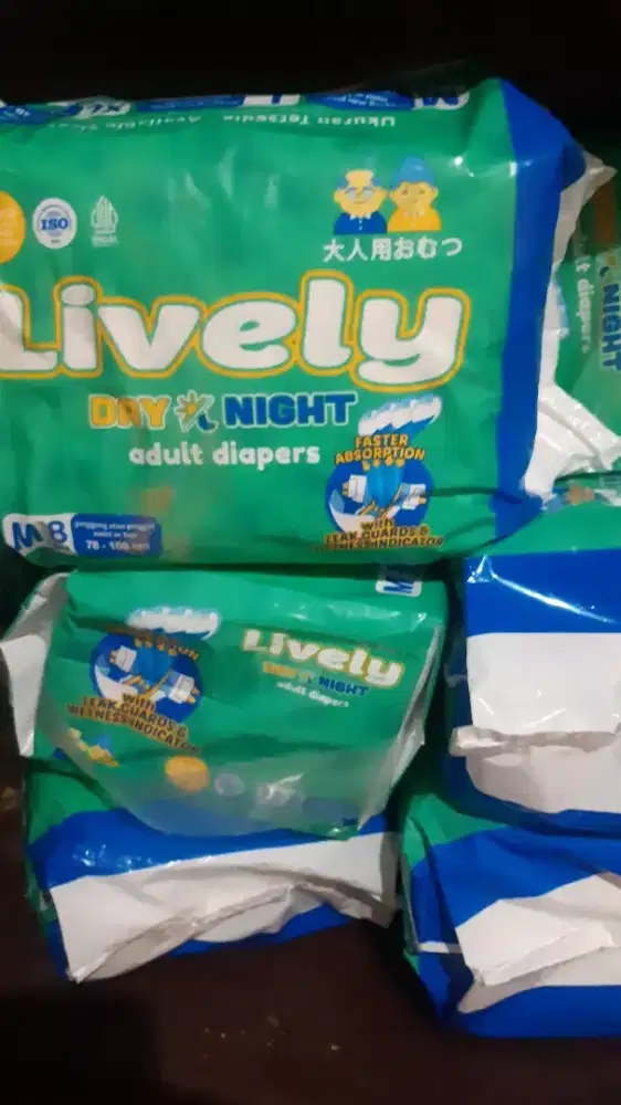 Pampers perekat ukuran M