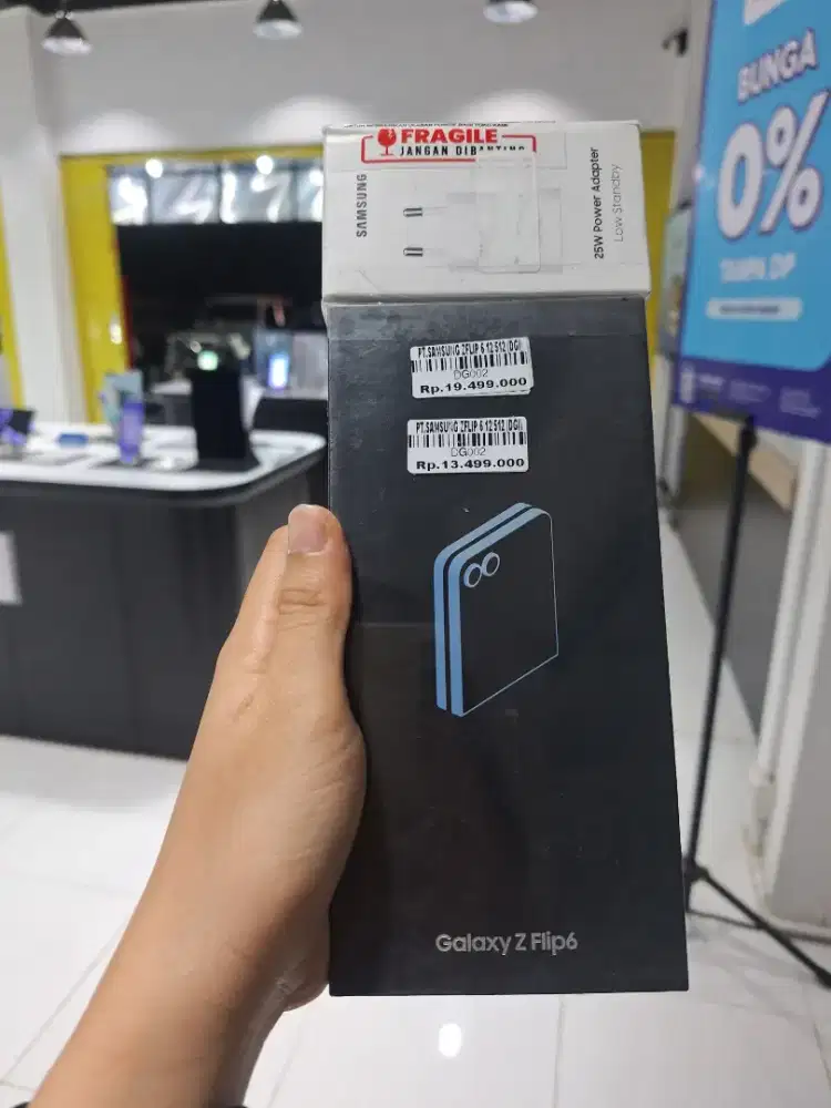 New Samsung Galaxy Zflip 6 12/512