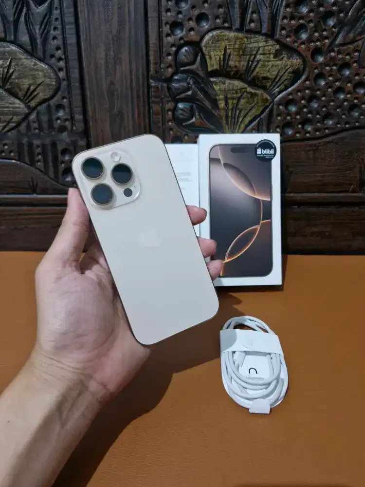 Iphone 16 pro 256gb resmi Indonesia GDN/BLIBLI