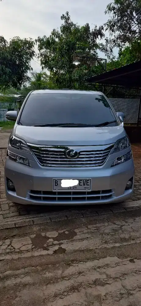 Vellfire 2.4V AT 2011
