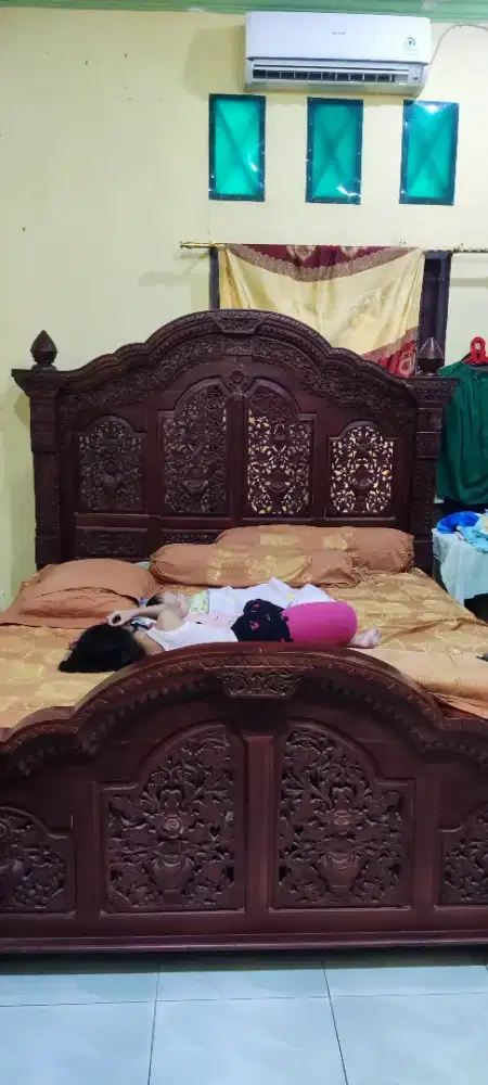 Jepara gebyok fullset, lemari hias tamu jati asli original