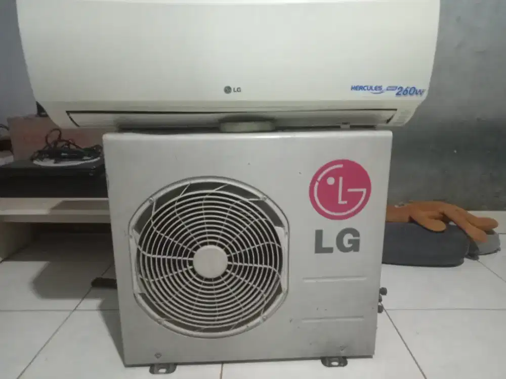 ac LG LOW WATT 1/2pk