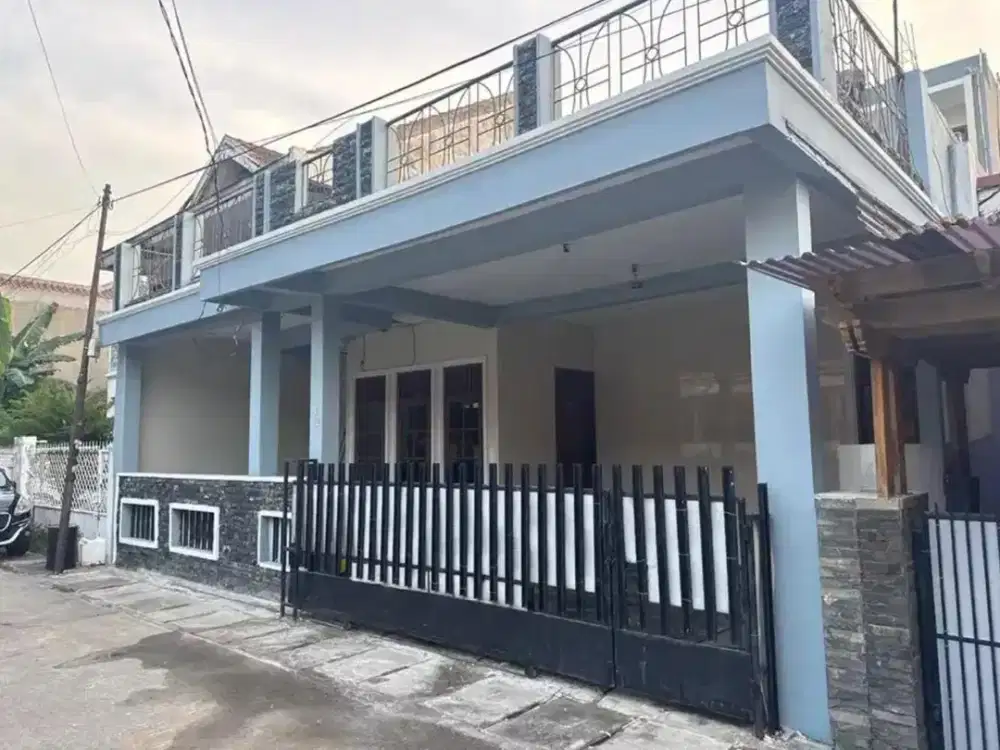 MURAH! Rumah 2 Lantai Siap Huni di Kelapa Gading Bcs