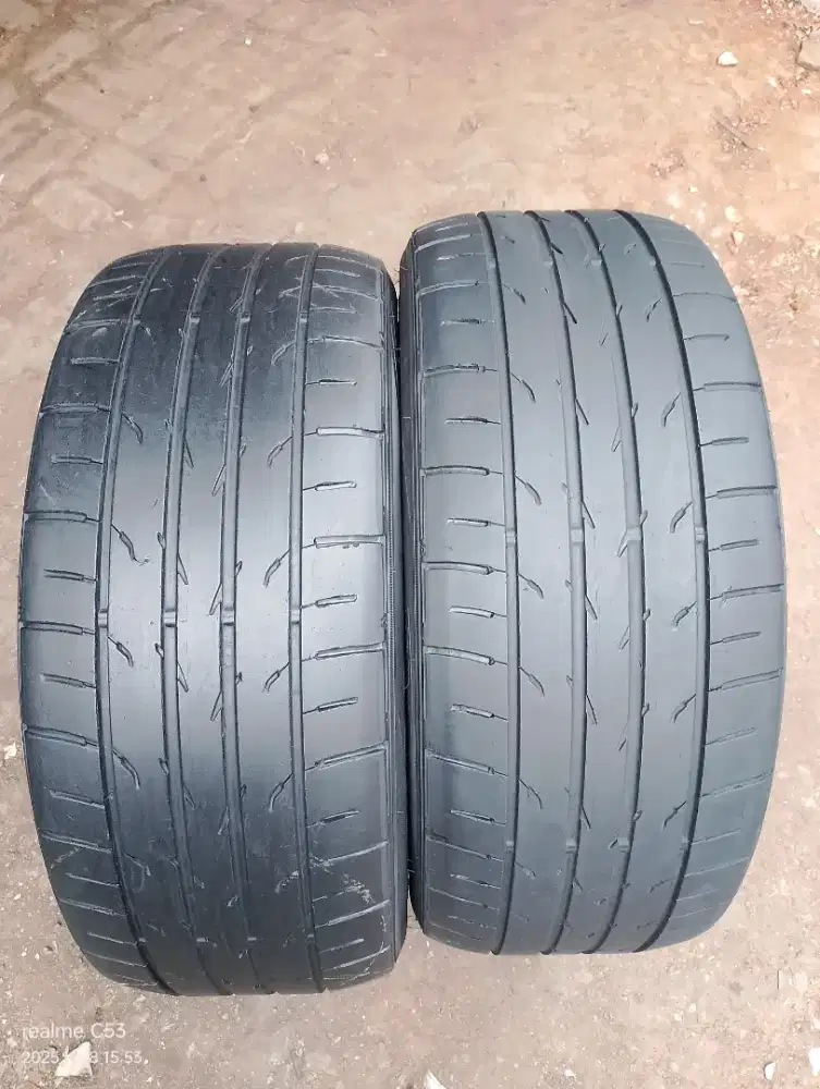 Ban bekas Dunlop Direza 225/45/17