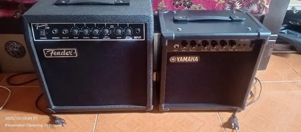 Amplifier Gitar GA15 II dan  Frontman 15G