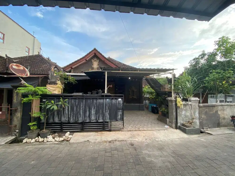 Dikontrakkan Rumah Tiga Kamar Tidur di Denpasar Selatan