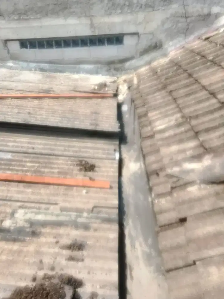 Tukang bangunan,atap baja ringan,kanopi,atap bocor,renopasi dll