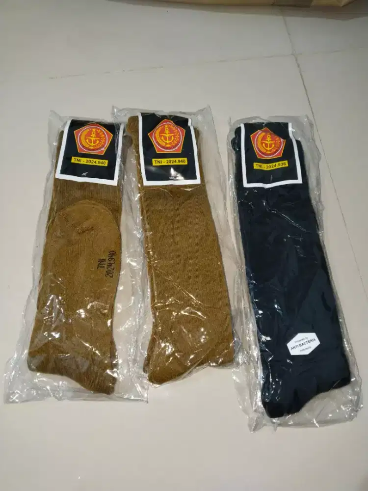 Kaos kaki New 2025
