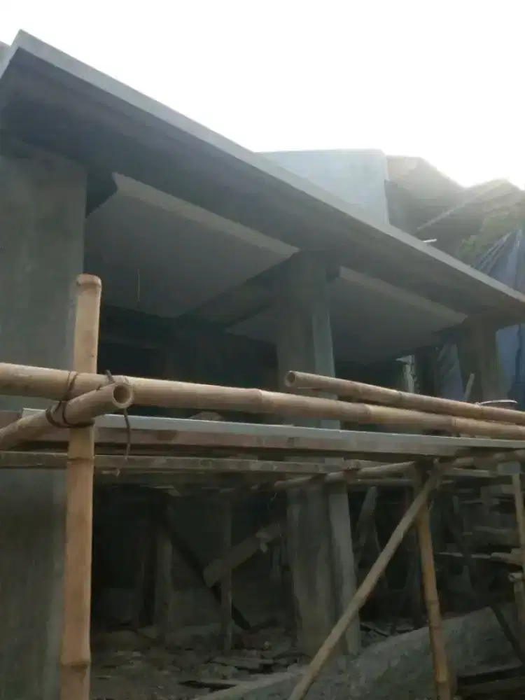 Tukang harian. dan borongan
