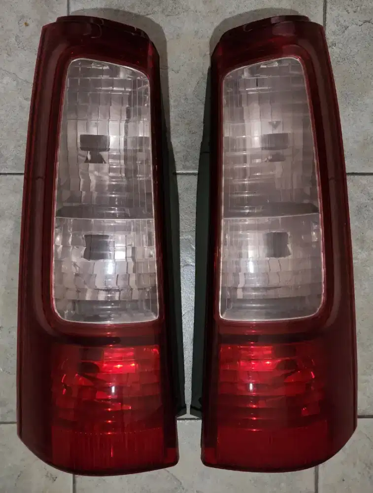 Rumah Lampu Belakang Avanza / Xenia