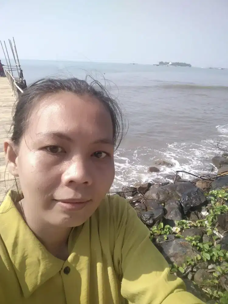 Mencari pekerjaan art atau pengasuh pp