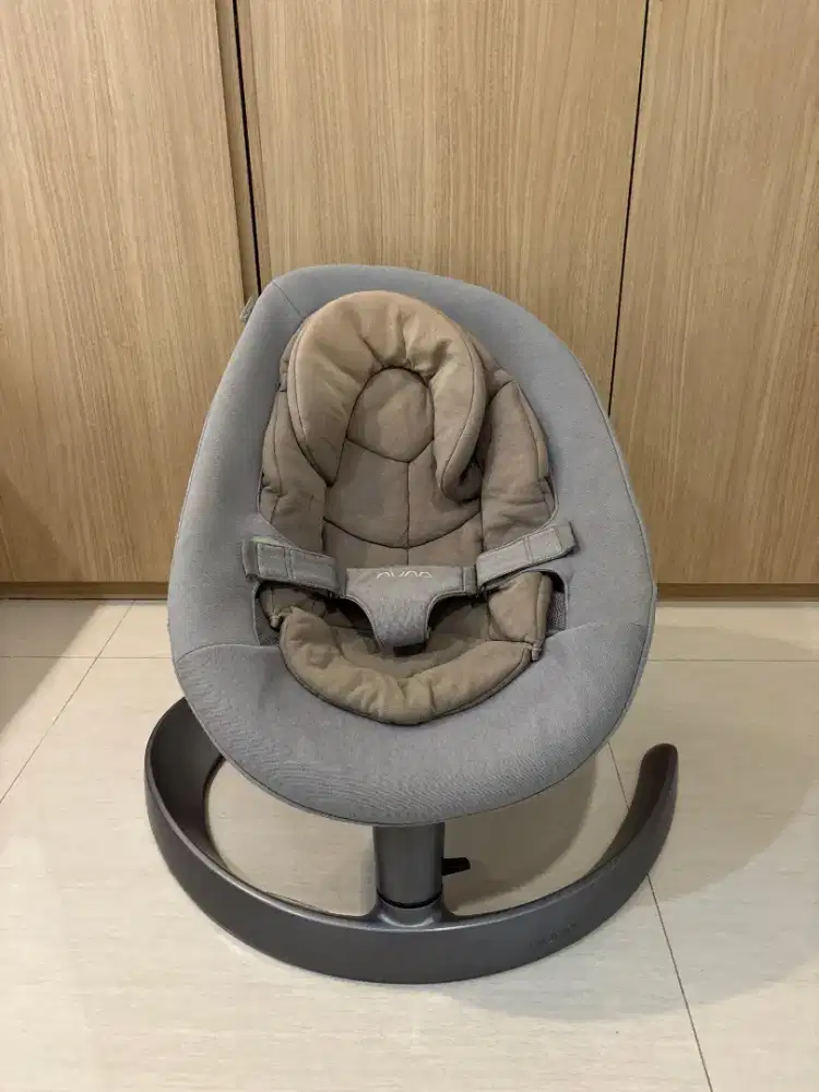 Nuna Leaf Grow Bouncer