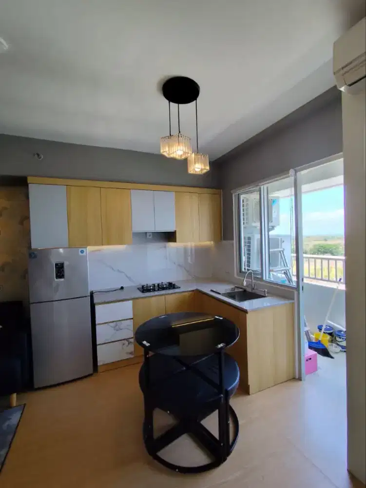 TIPE 3 BR FURNISHED BARU APARTEMEN EDUCITY SAMPING GLORIA DEKAT ITS