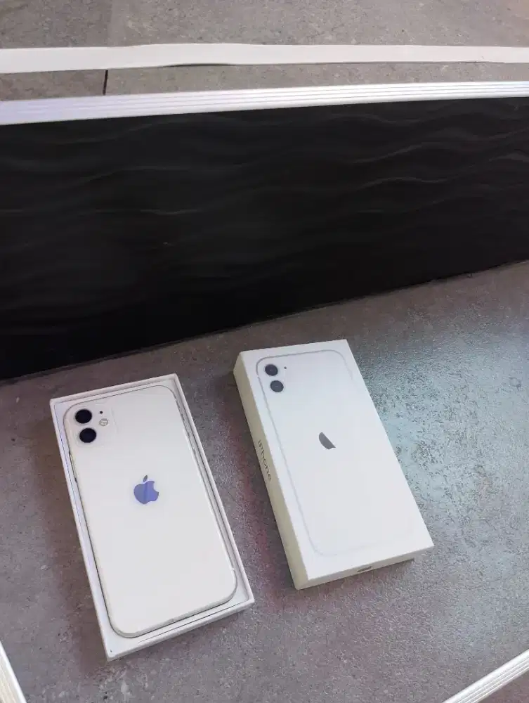Iphone 11 128gb satu juga mantap